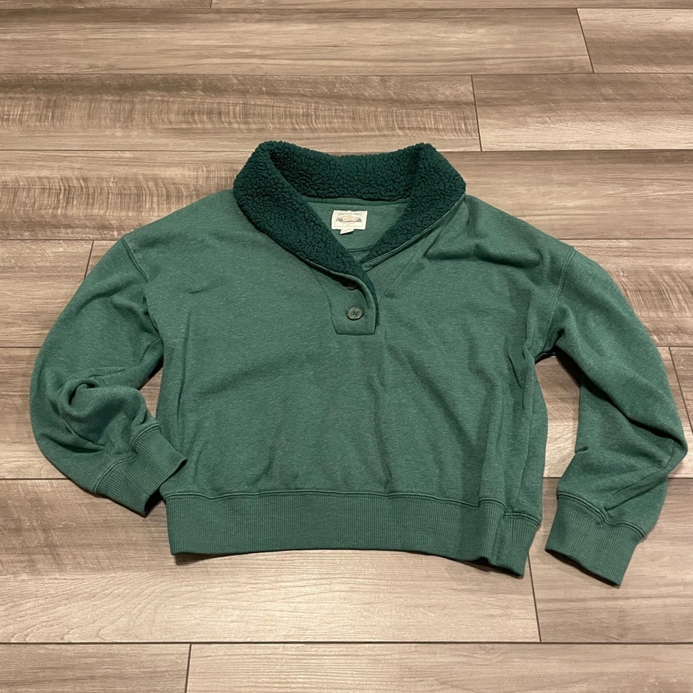 American Eagle Outfitters Green Cowl Neck Sweater